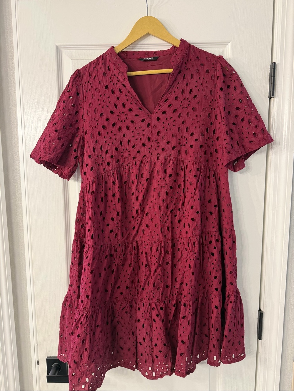 Women's Eyelet Tiered Dress in Berry
